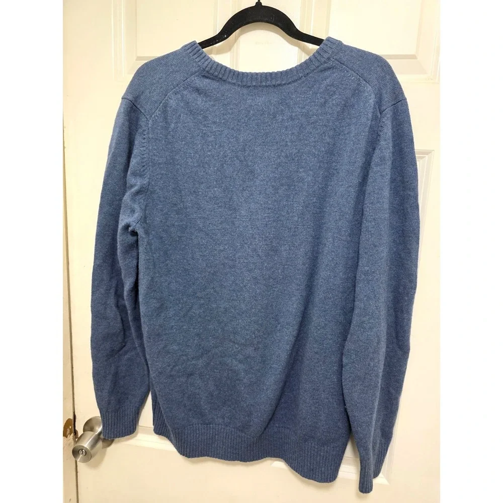L.L. Bean Mens Blue V-Neck Sweater L Tall 80% Lambs Wool 20% Nylon Warm & Durabl